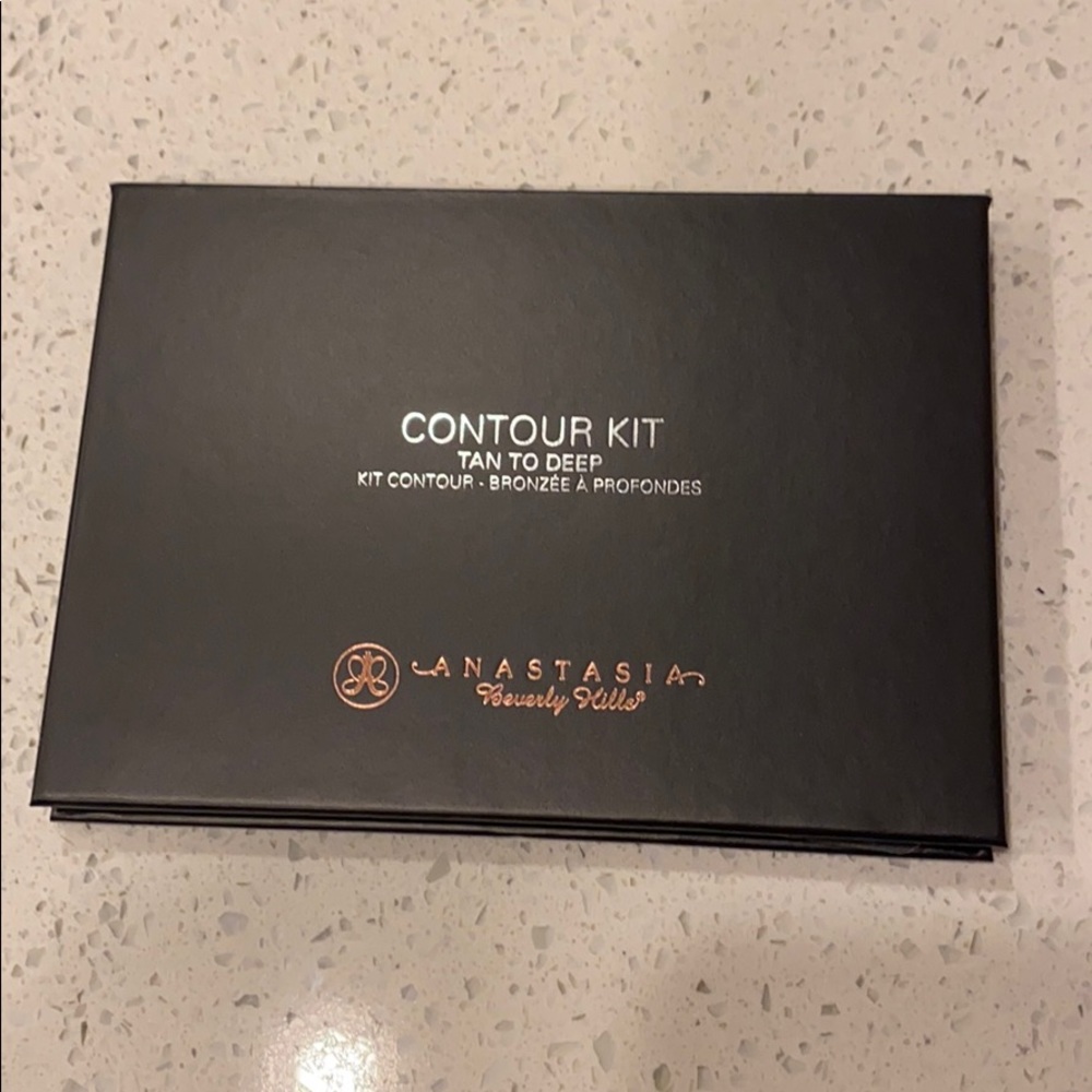 Anastasia Beverly Hills Contour Kit - Tan to Deep